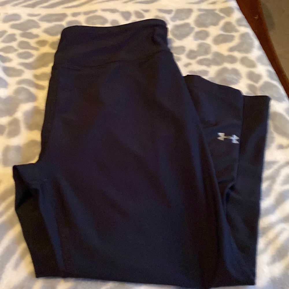 Under armor size small